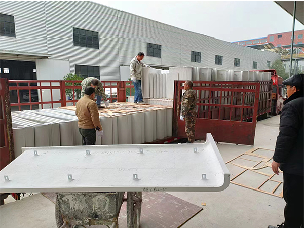 How to avoid cracking problems during the use of GRG materials